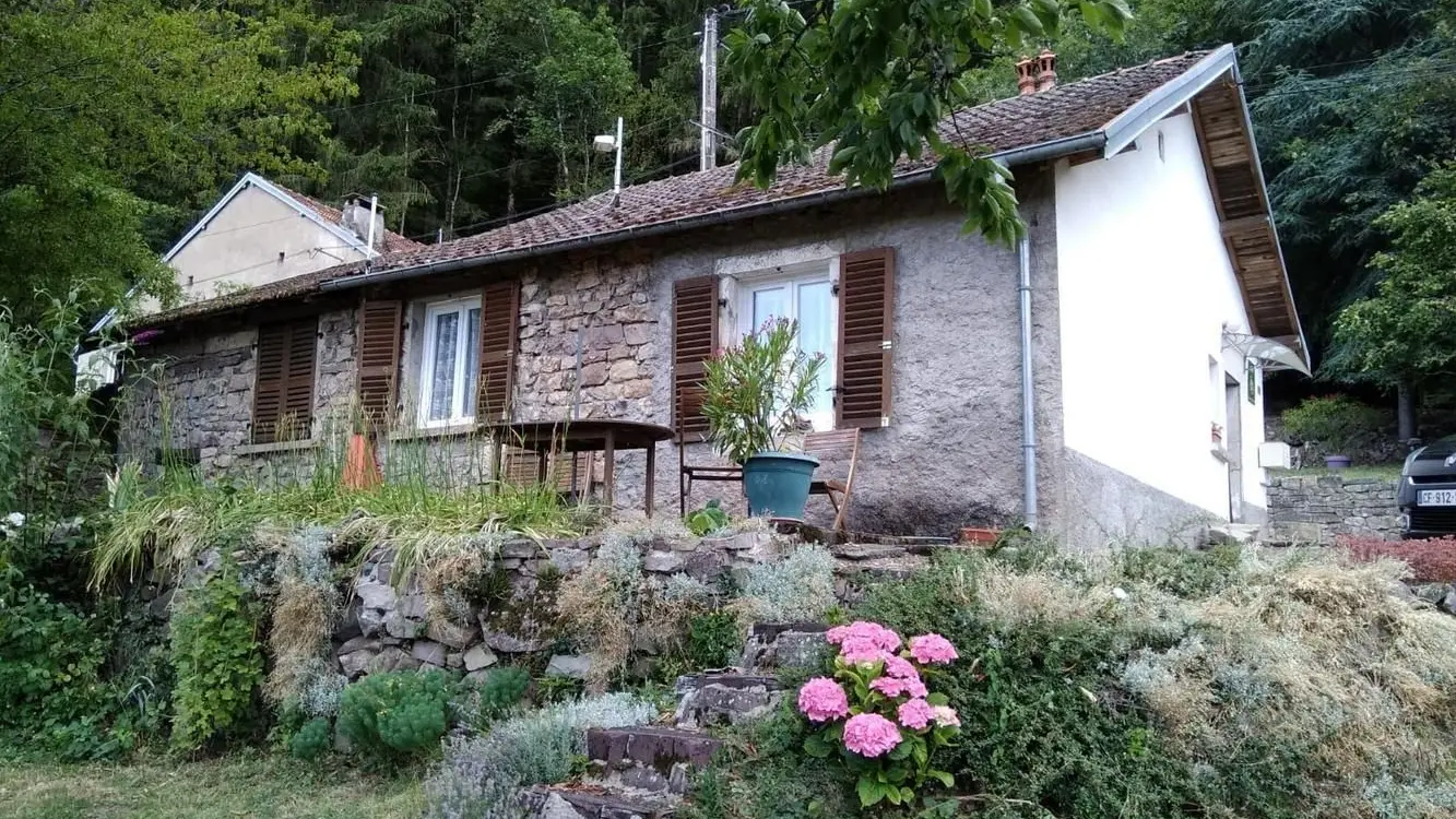Vue depuis le jardin._8