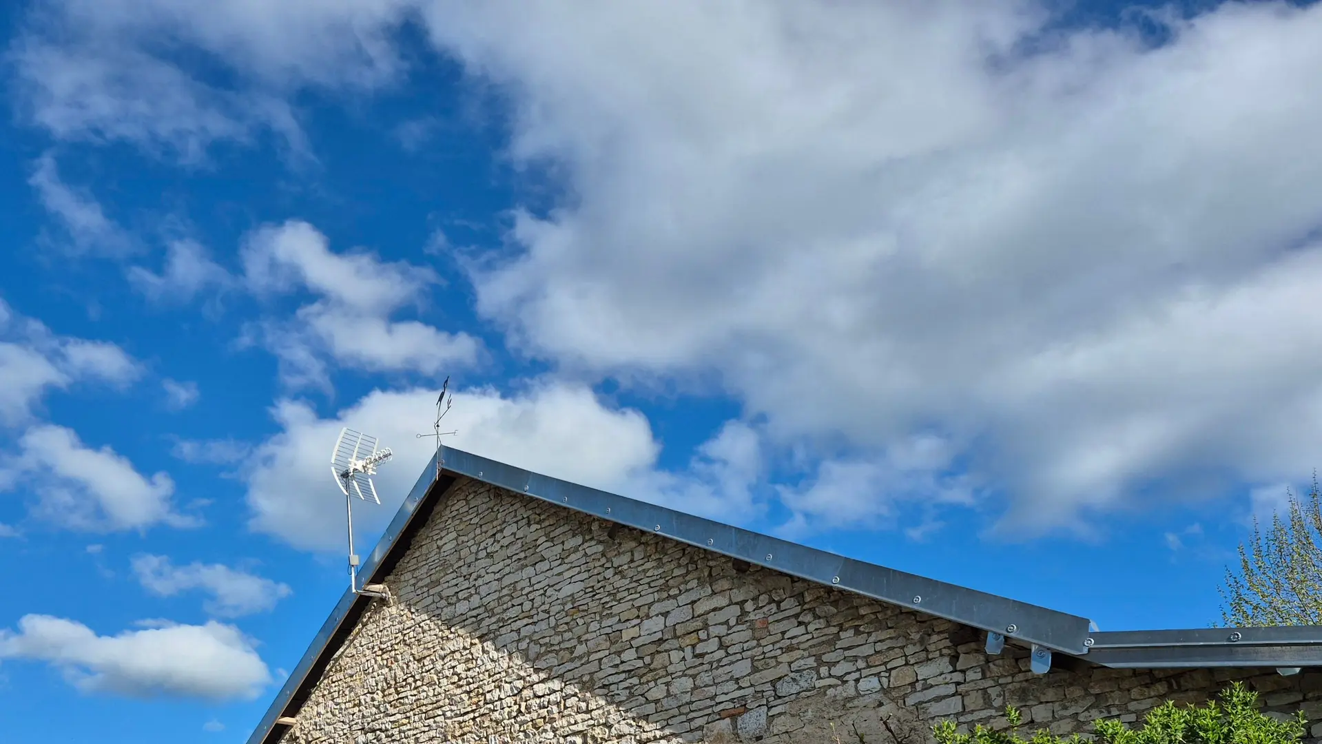 La laiterie de la Charmotte côté pile