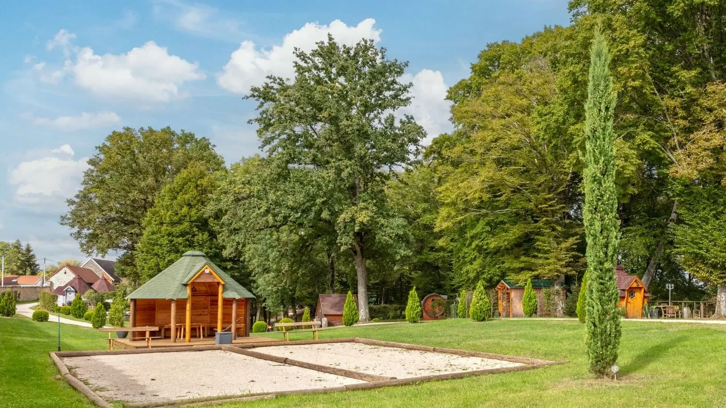 Terrain de pétanque et son kota_5