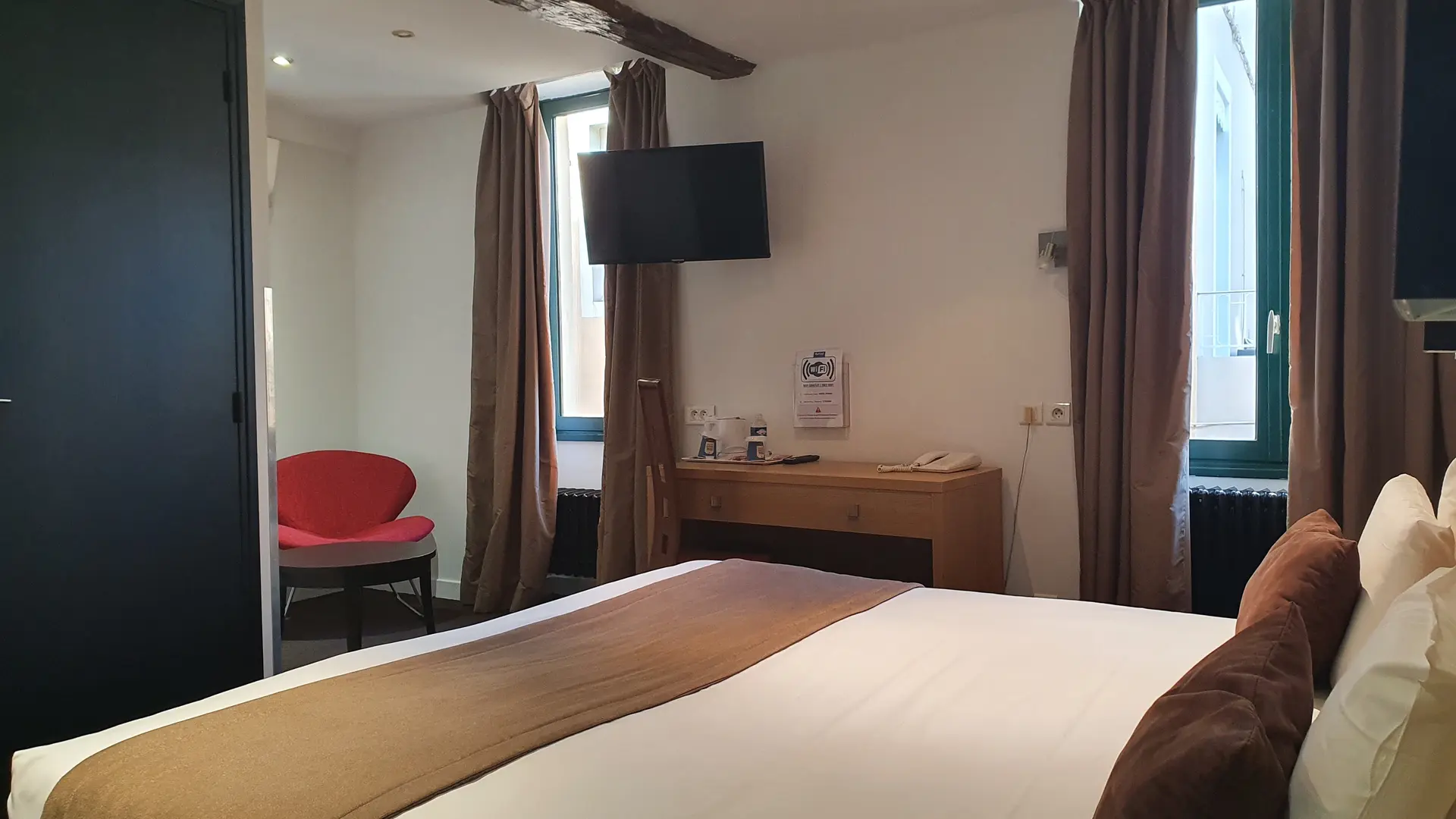Hôtel kyriad -  (9)