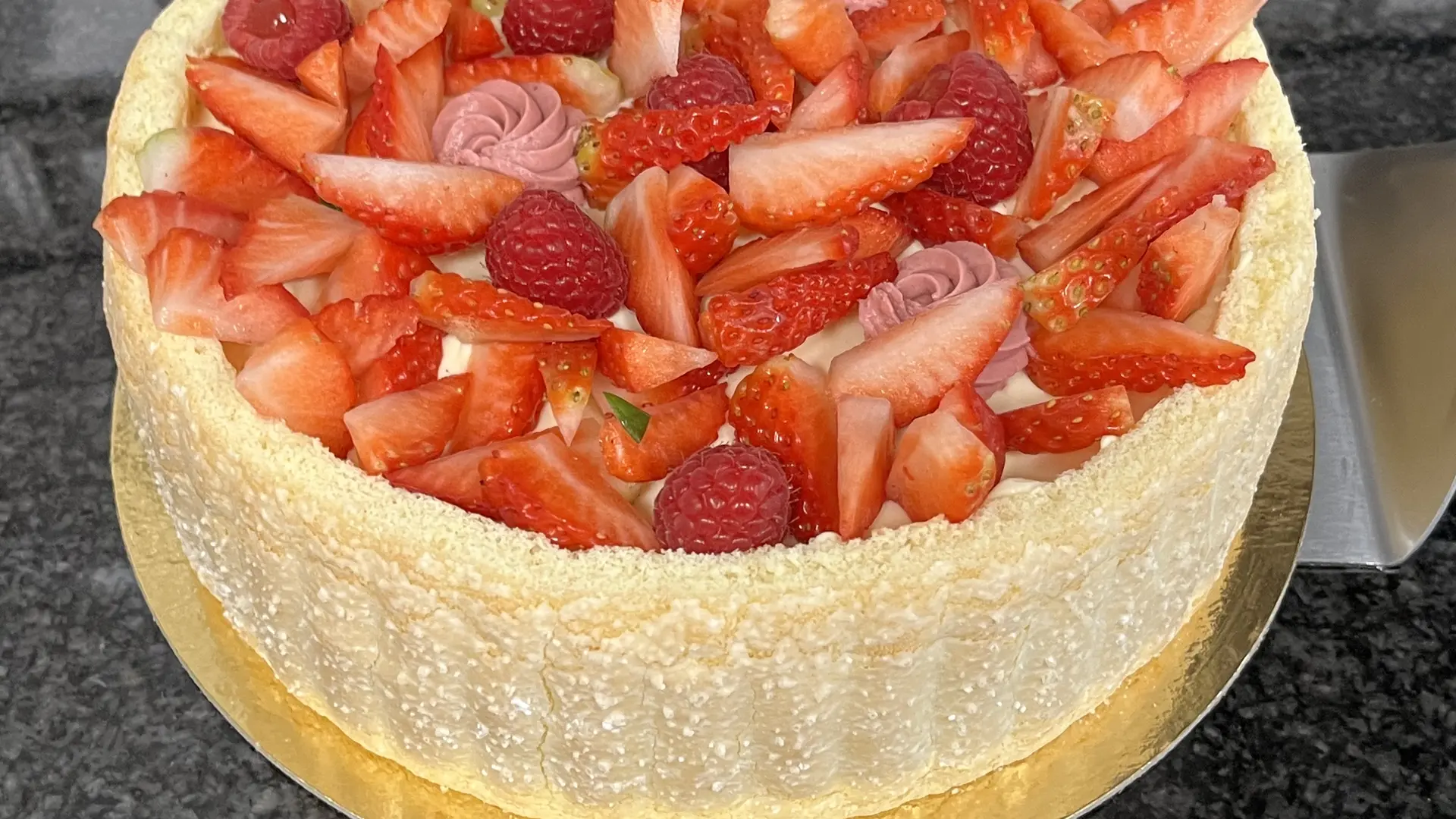 Charlotte aux fraises