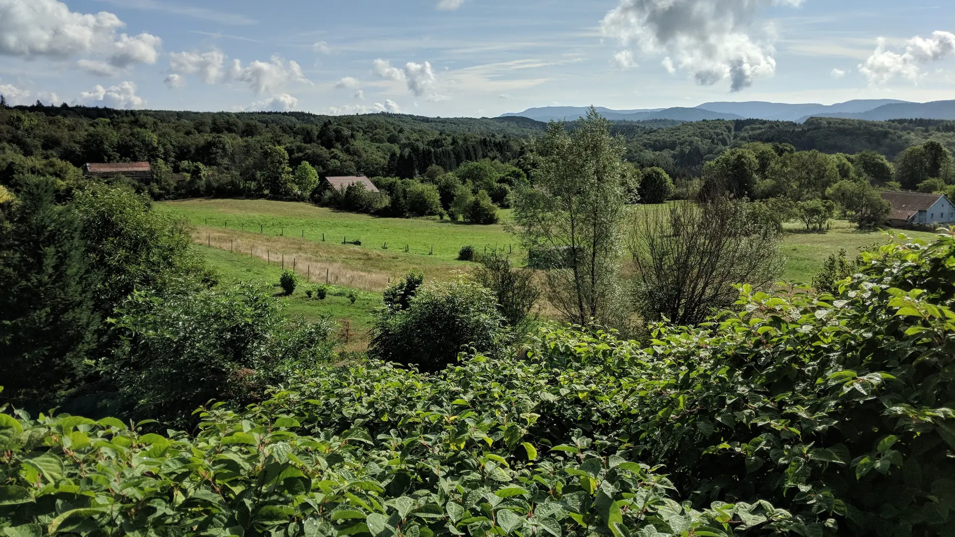 Vue sur la Vallée à Melay