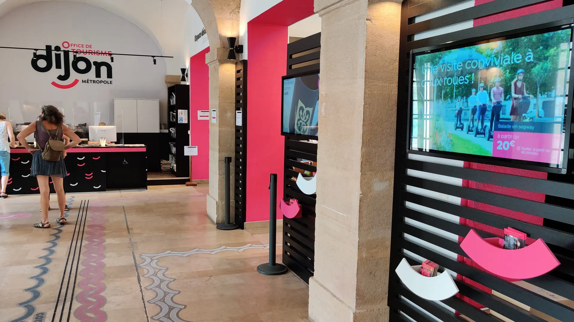 Accueil Forges - Intérieur