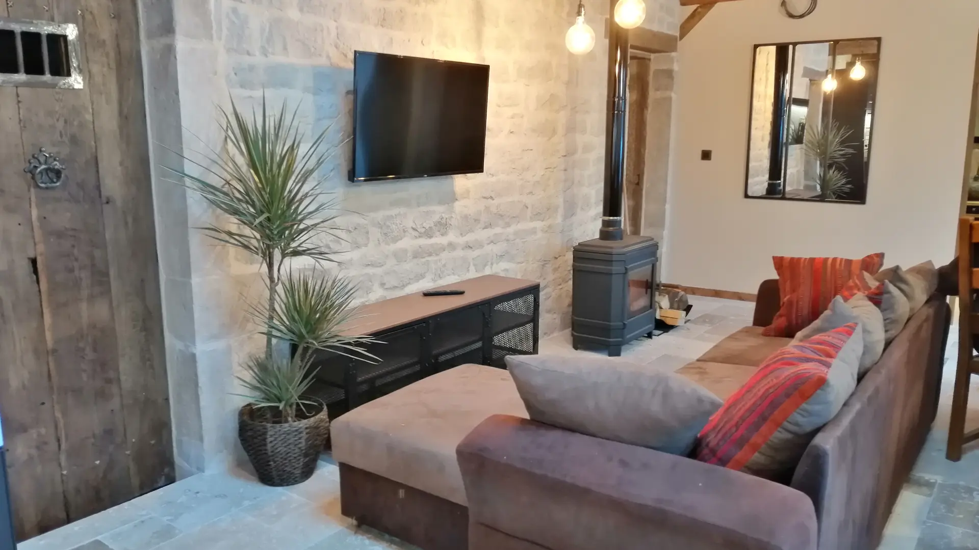 Salon Aux Bonnes Mares