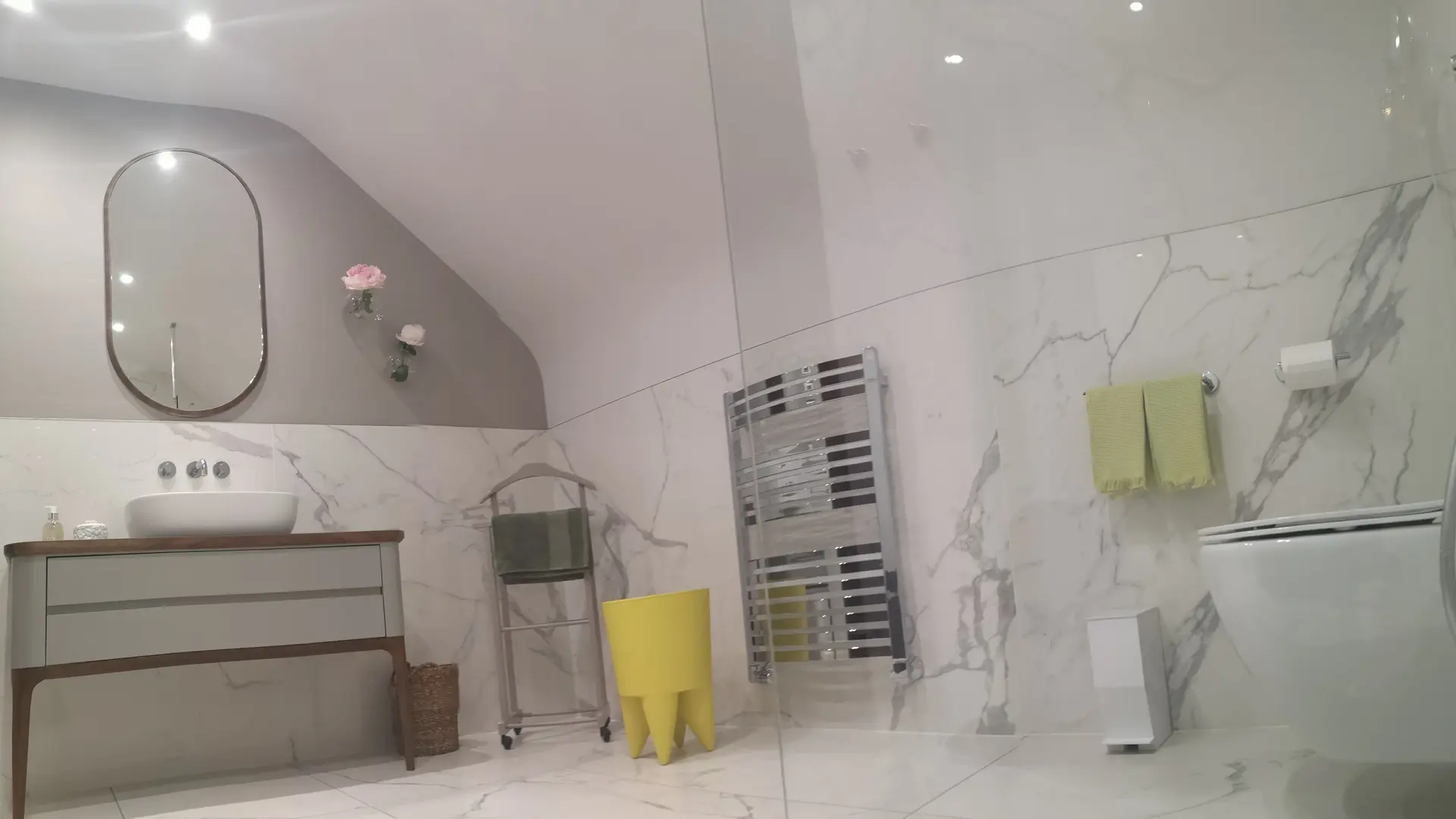 Salle de douche Le lys dans la vallée