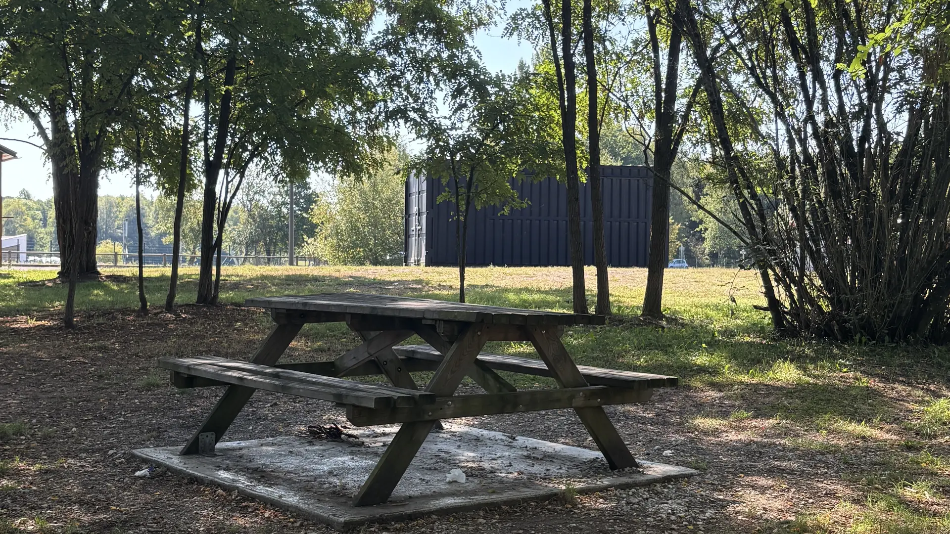 AIRE DE PIQUE NIQUE N°4