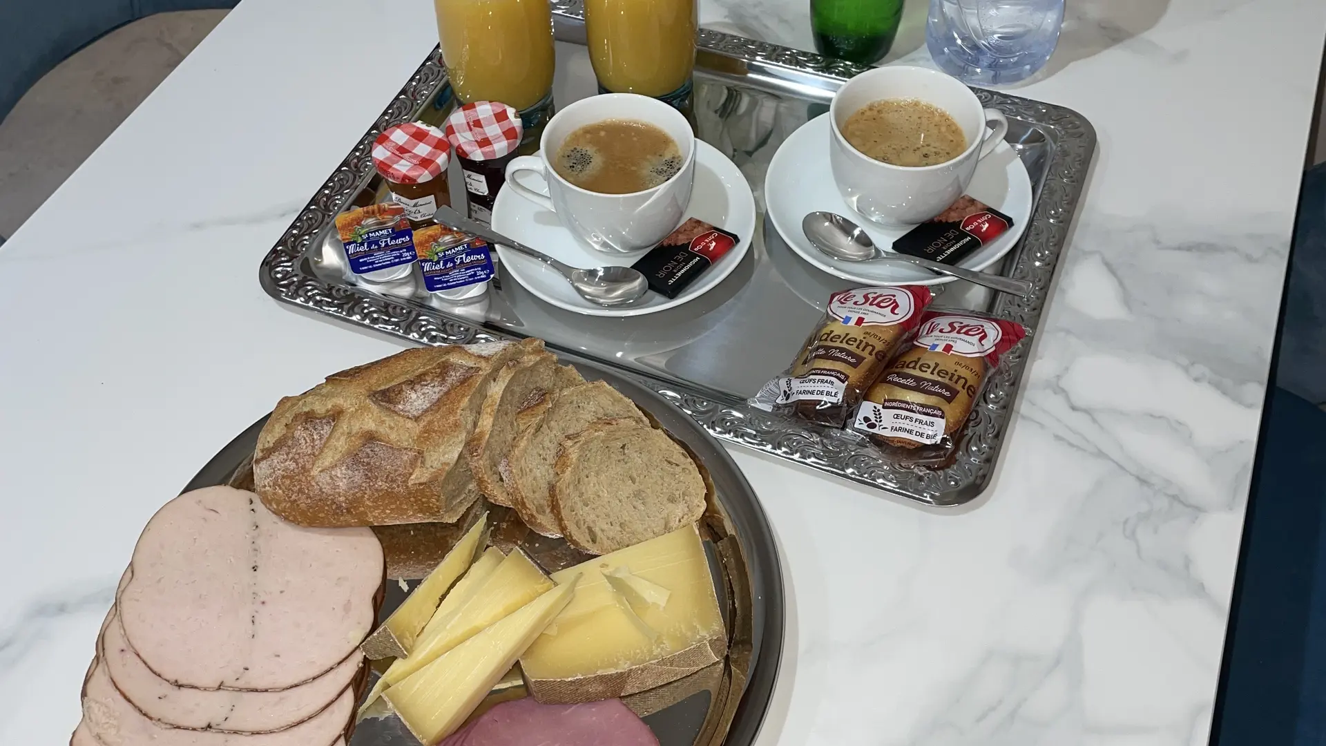 PETIT DEJEUNER
