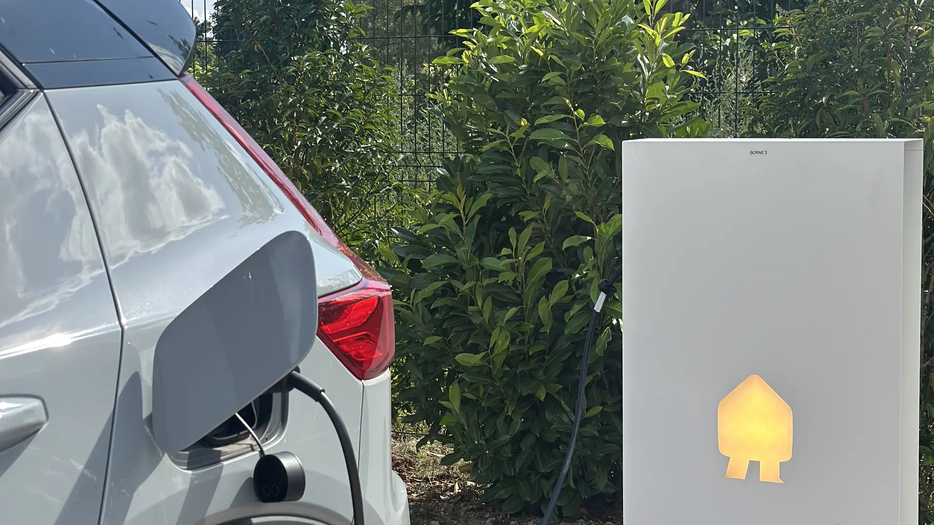 Borne élèctrique