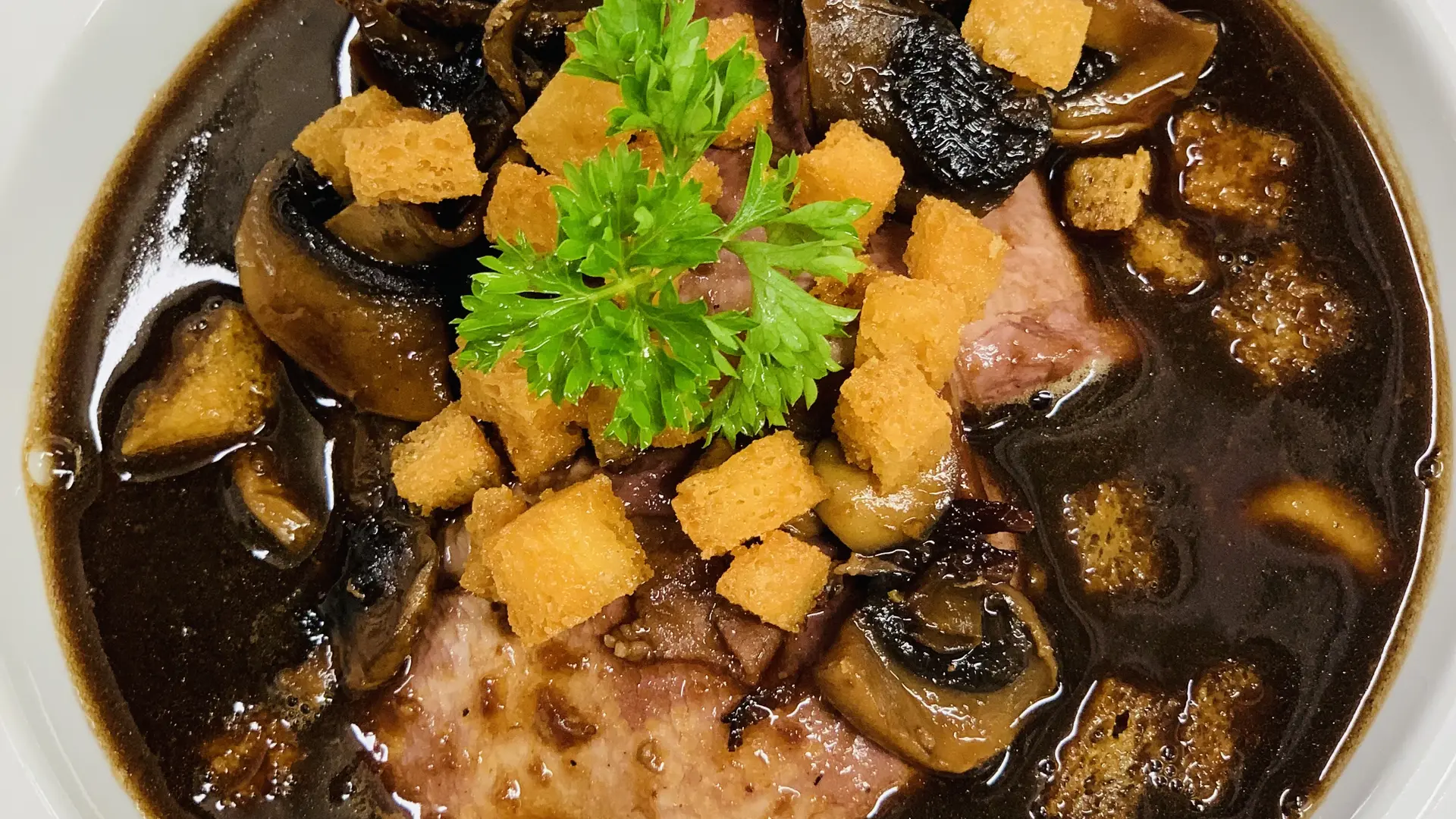 Oeuf en Meurette du Moulin de la Coudre