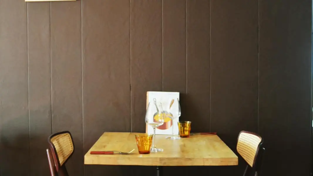 L'intérieur du bistrot