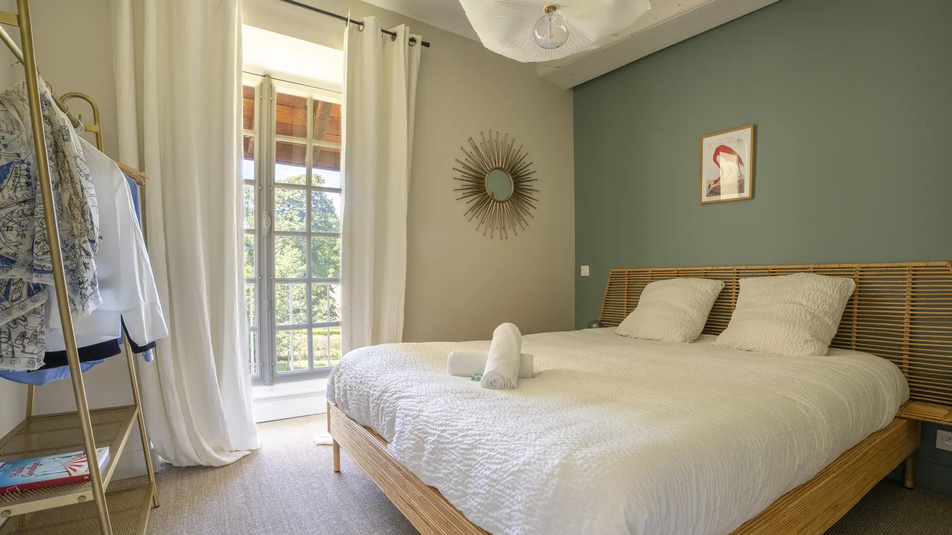 Le Château Dracy le Fort - La Délicate - Chambre 2 ©Norman Frick