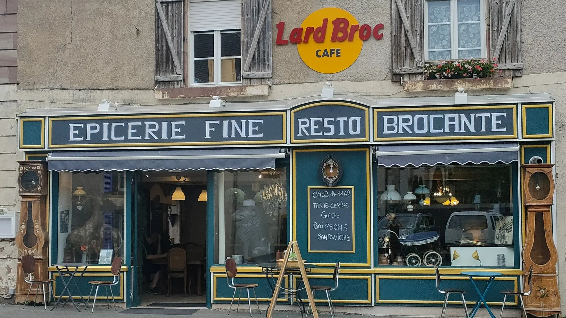 Lardbrocafe1