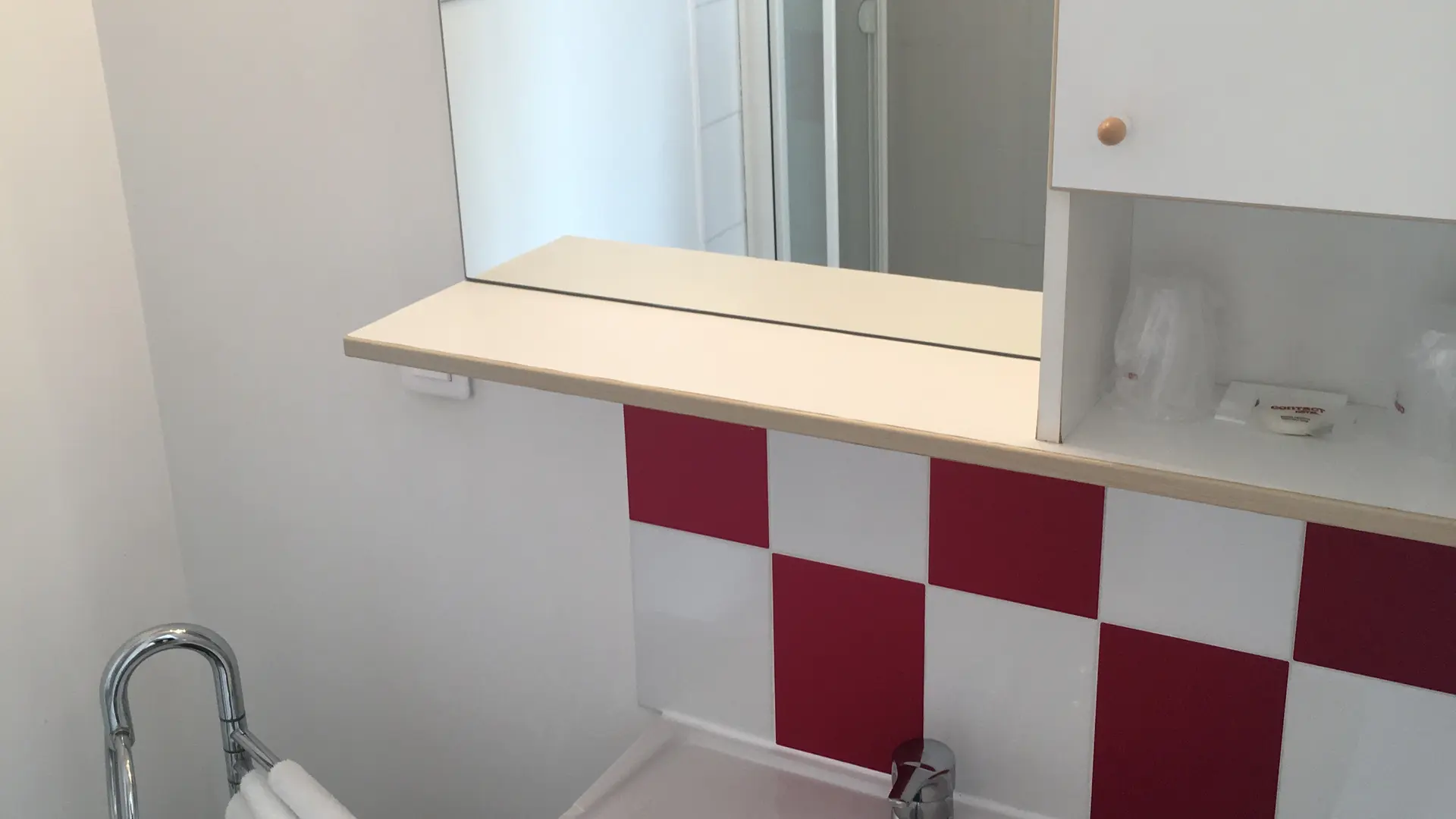 Salle-de-douche-Le-St-Remy-Chalon-sur-Saône