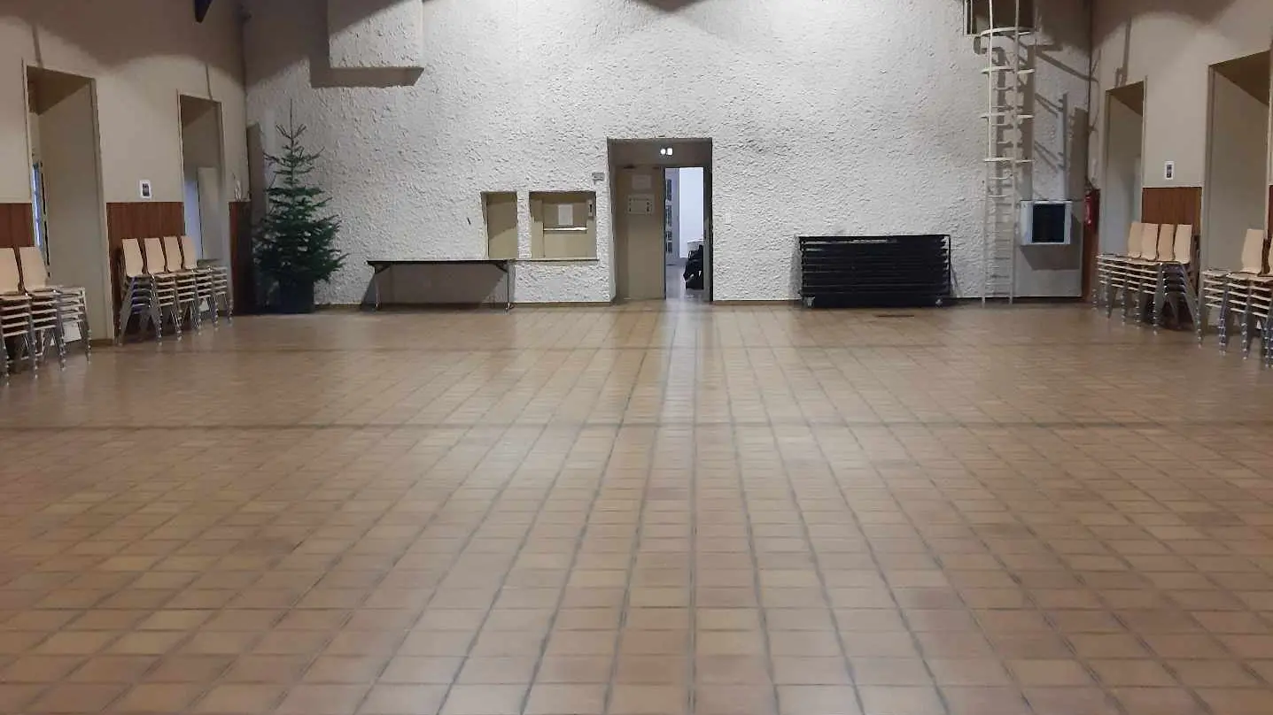 Salle des fêtes Pesmes 3