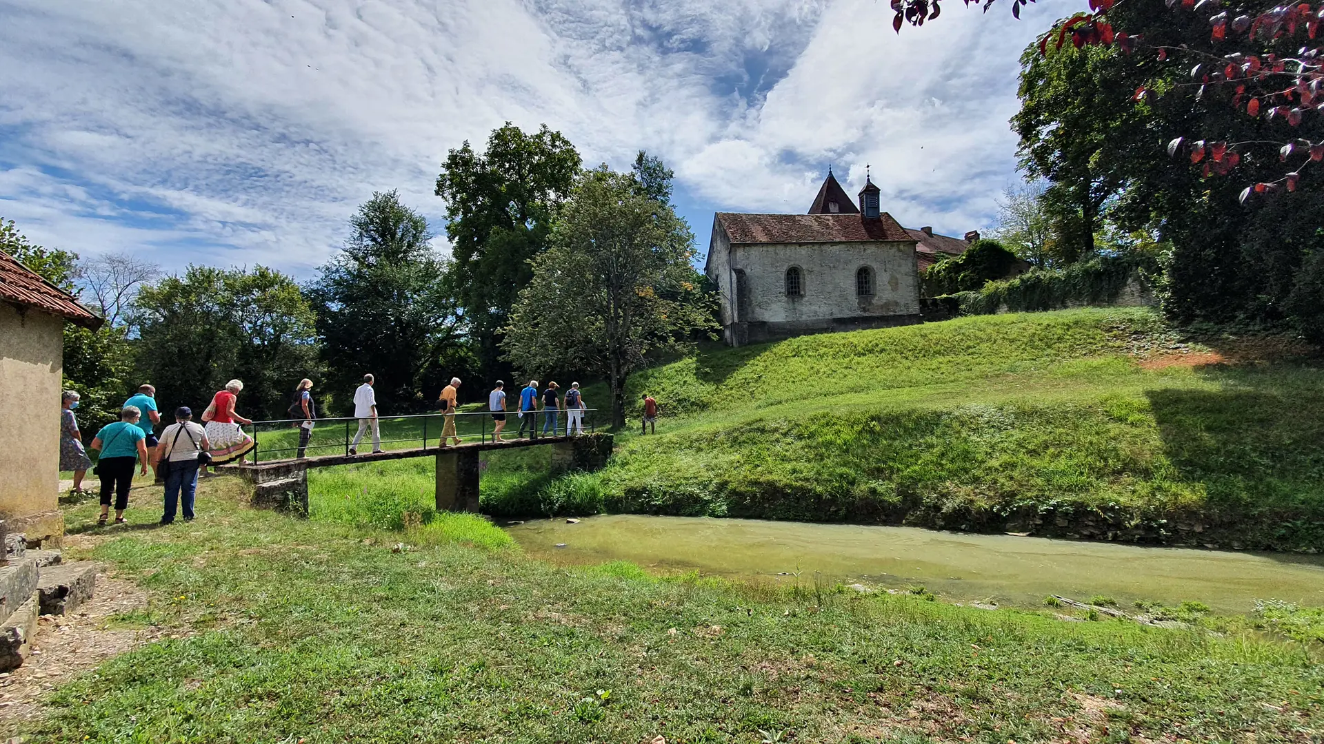 Suivez le guide OT4R Chapelle Raucourt