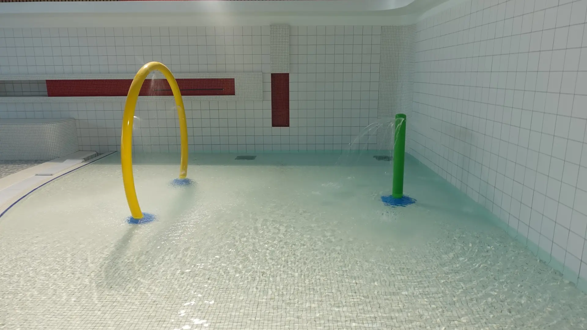 Piscine Luxeuil pataugeoire