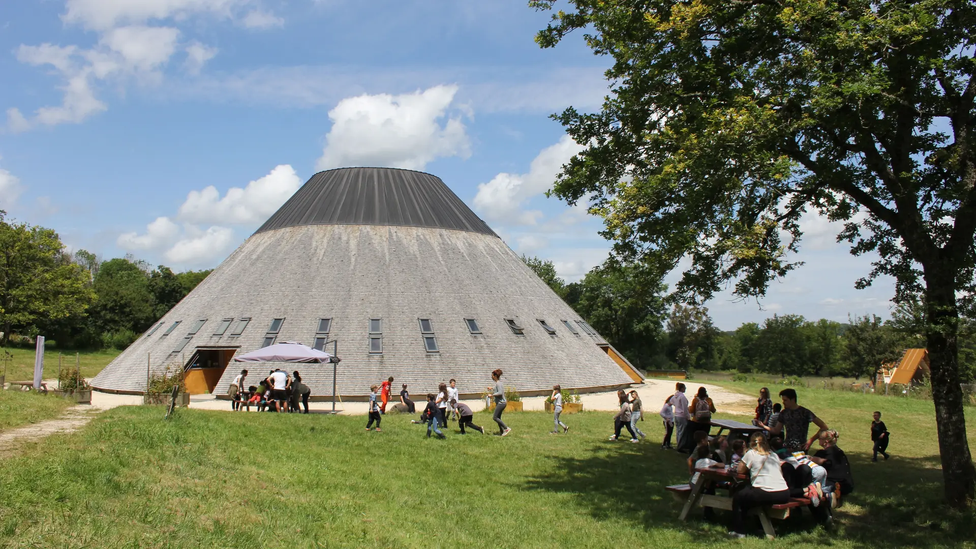 Pyramide et enfants