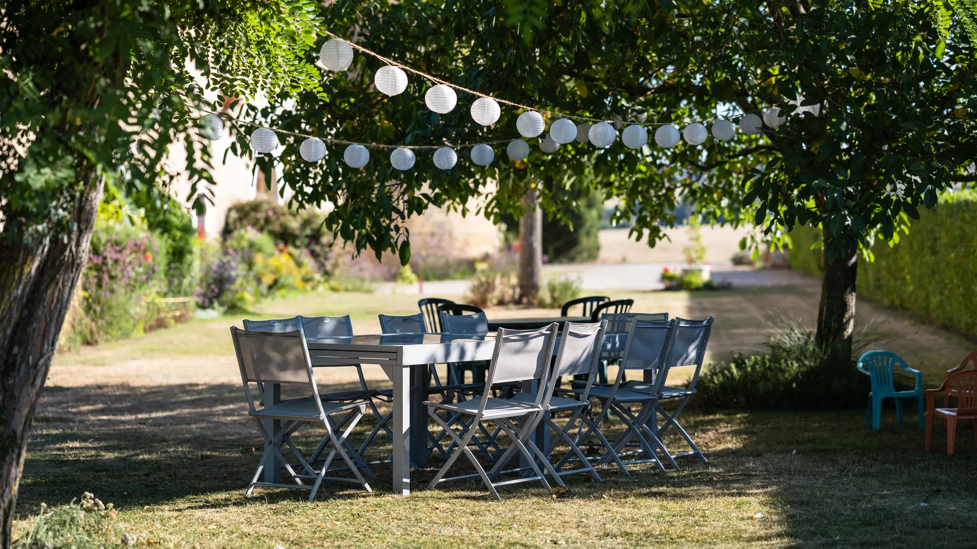 Repas au jardin