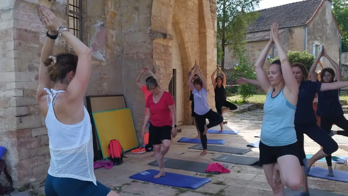 givry-yoga-insolite-training