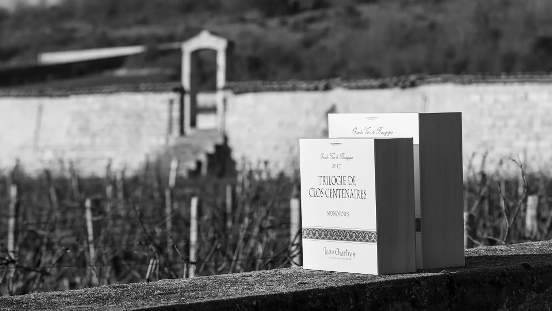 TrilogieClosCentenaires-caisse-BT-&-MG-BD