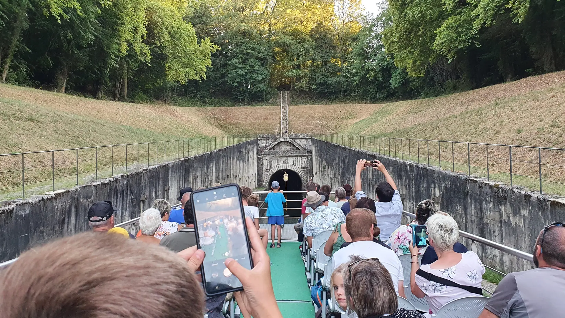 Tunnel de Savoyeux jour