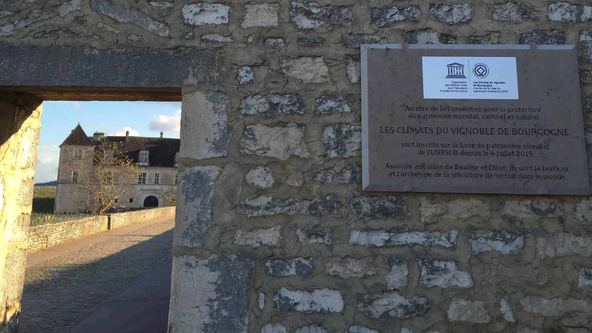 UNESCO plaque - Clos de Vougeot