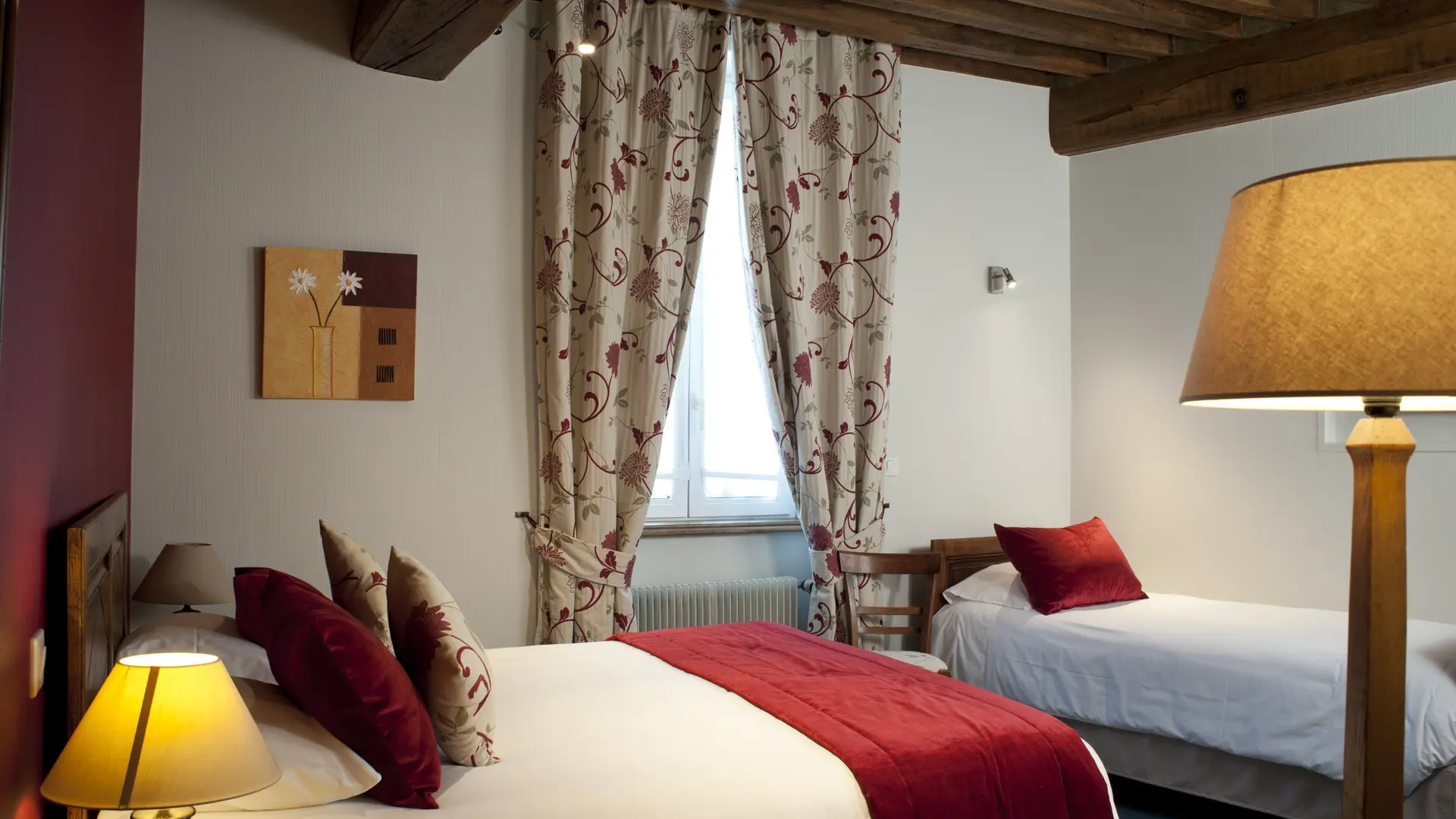 chambre-triple-hotel-wilson-dijon