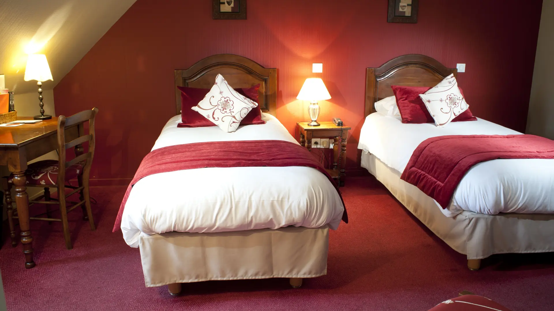 chambre-twin-hotel-wilson-dijon