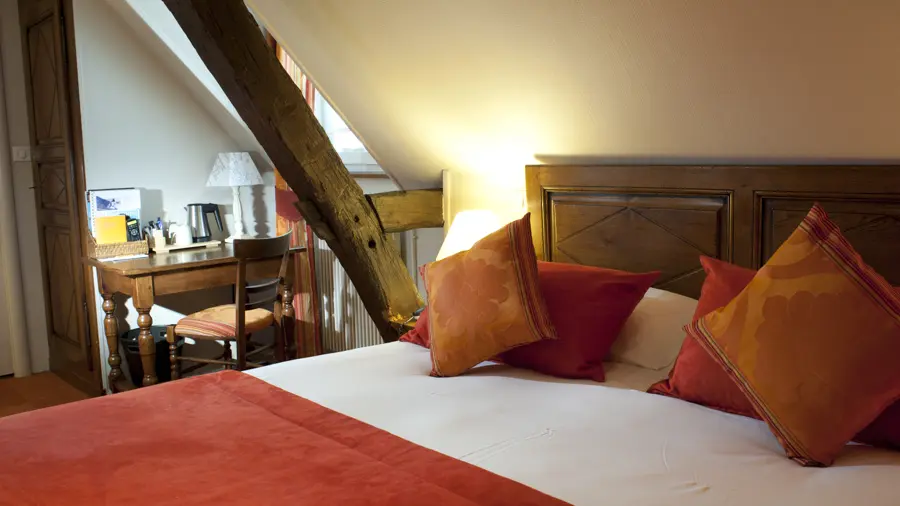 chambre-classique-hotel-wilson-dijon