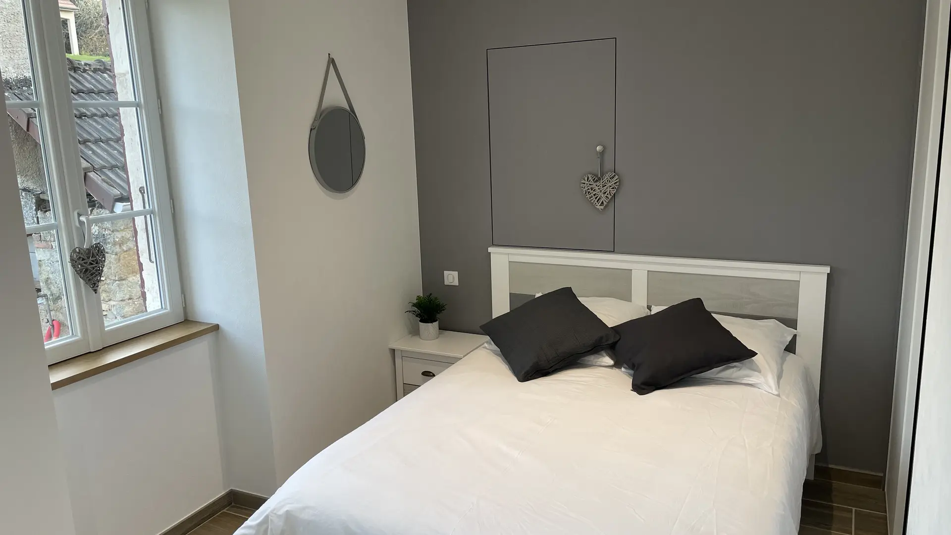 chambre 2 grise rez de chaussée