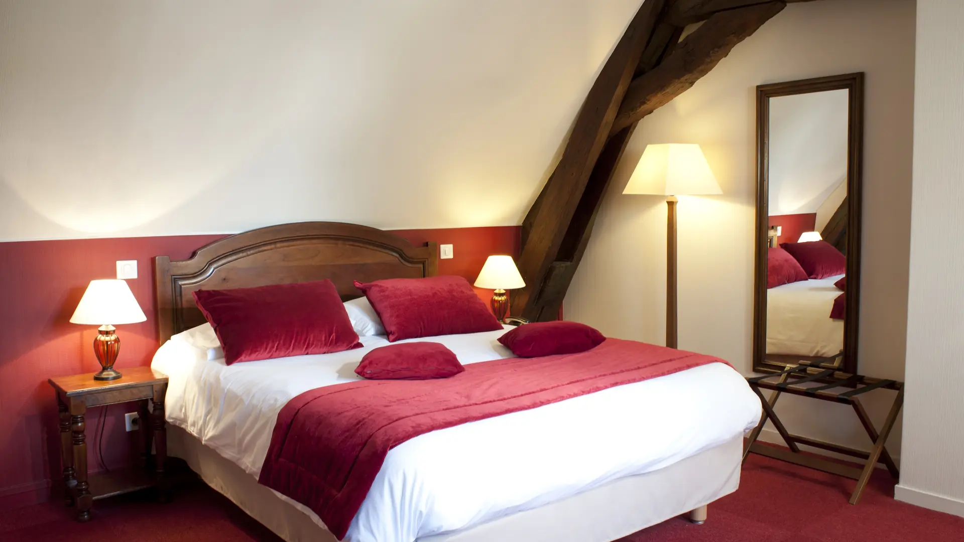 chambre-superieure-hotel-wilson-dijon-5