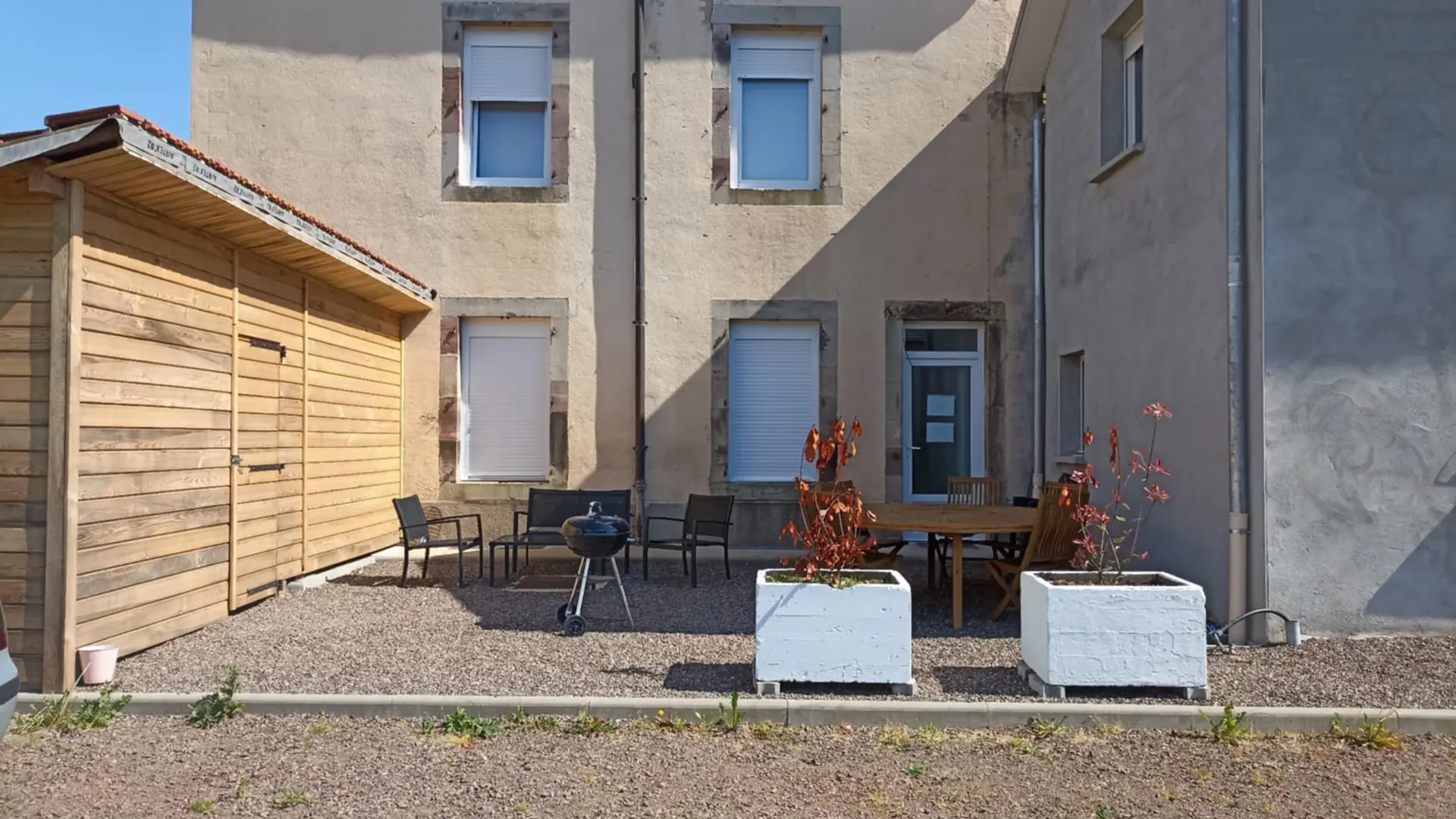 Terrasse derrière l'appartement