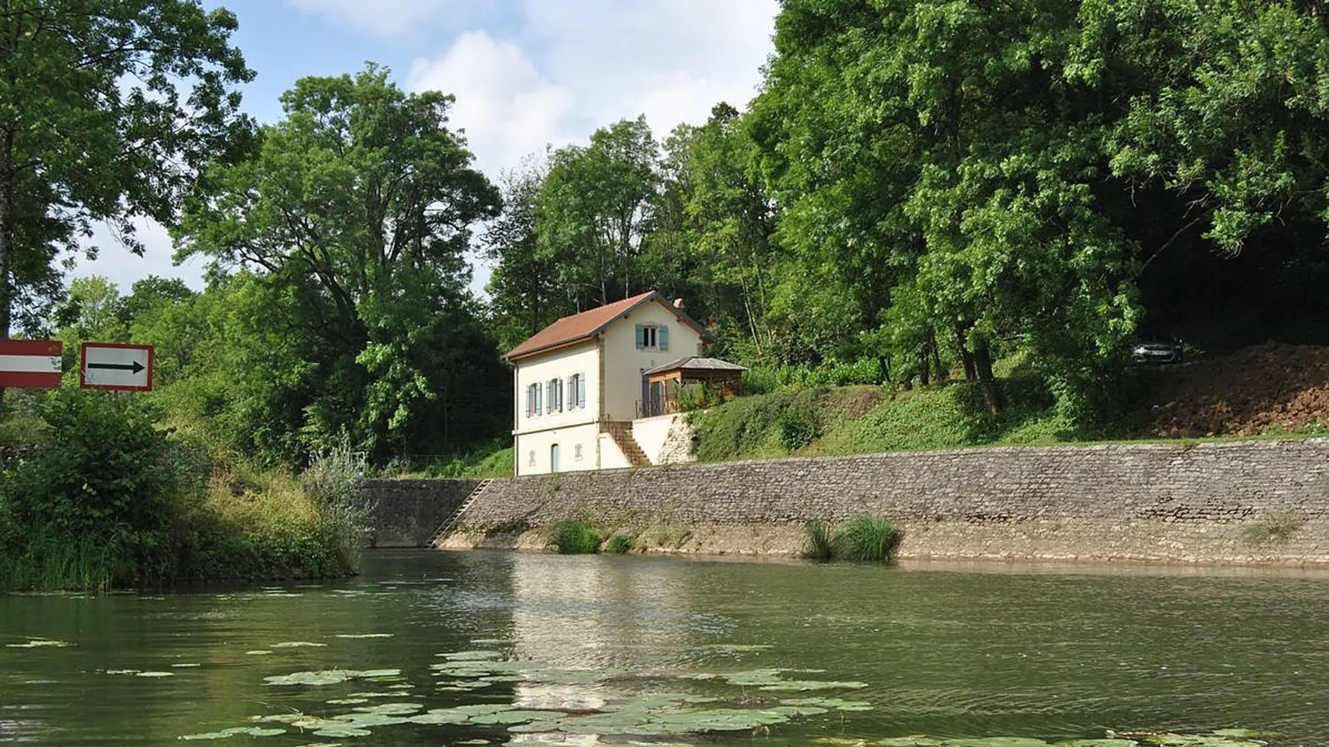 Gîte maison éclusière FEDRY