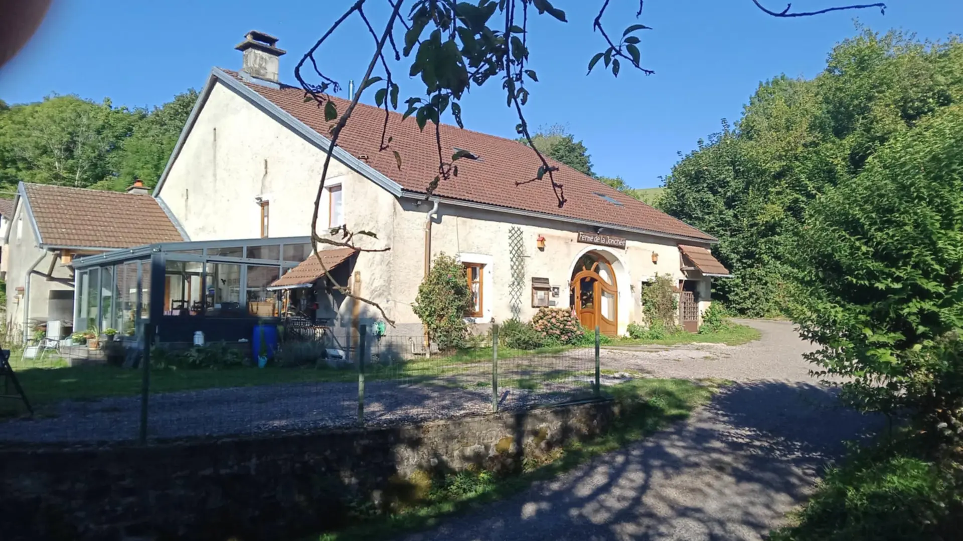 façade jonchee 25 08 25