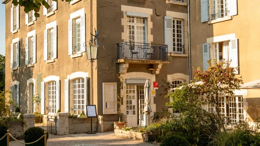 hôtel de la poste et du Lion d'or Vézelay Bourgogne