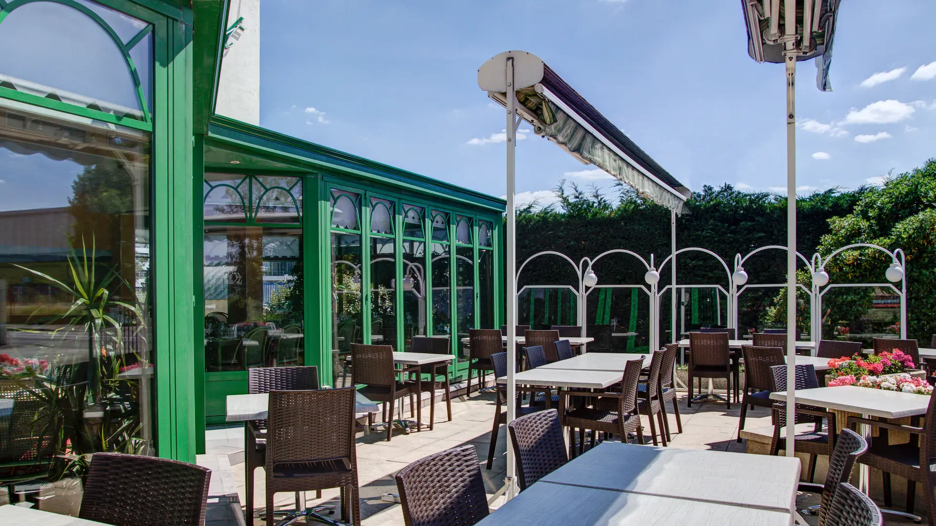 logis_bourgogne_chenove_l_160642_terrasse-v2