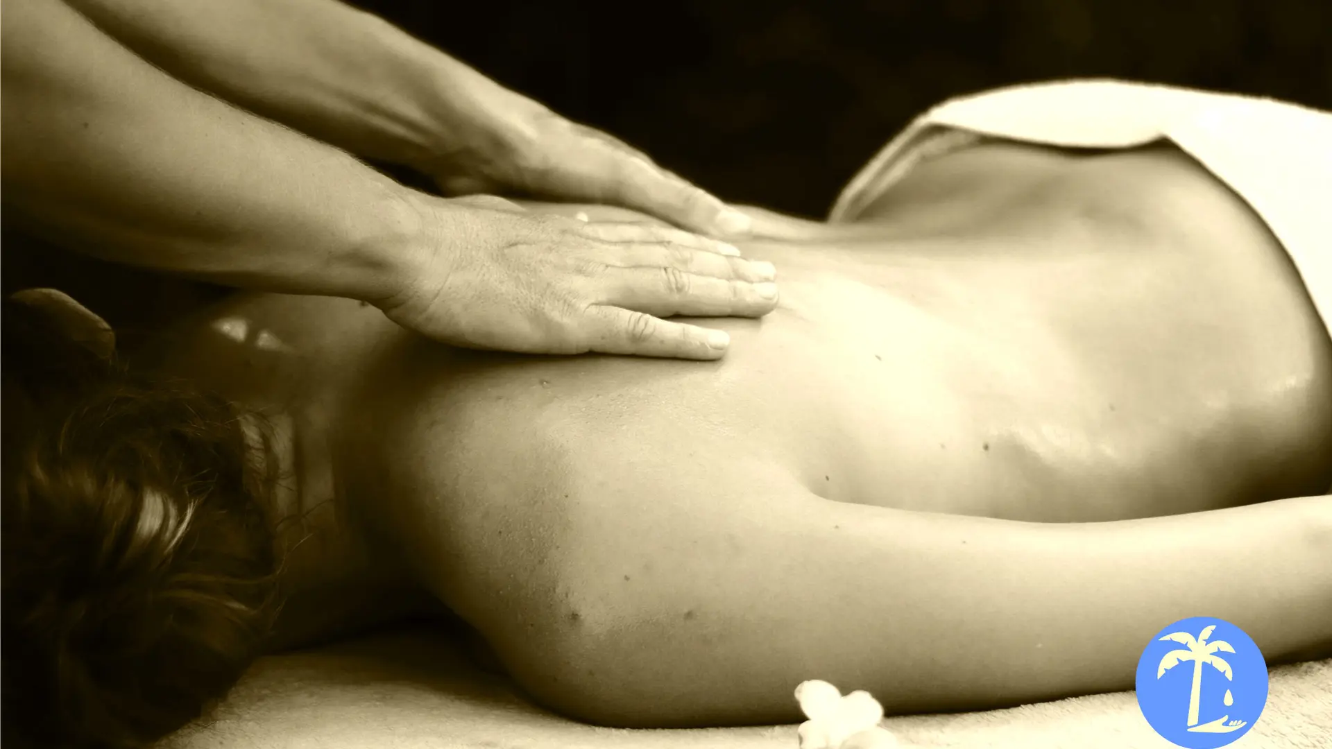 massage-corps-à-l'huile+logo