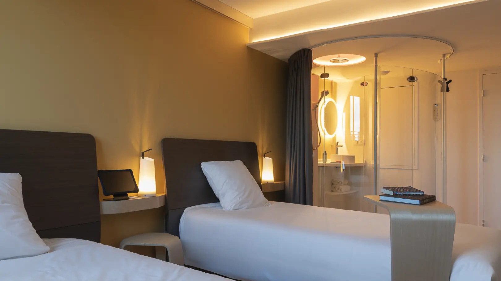 nomad-dijon-chambre9-©OlivierRimbonFoeller