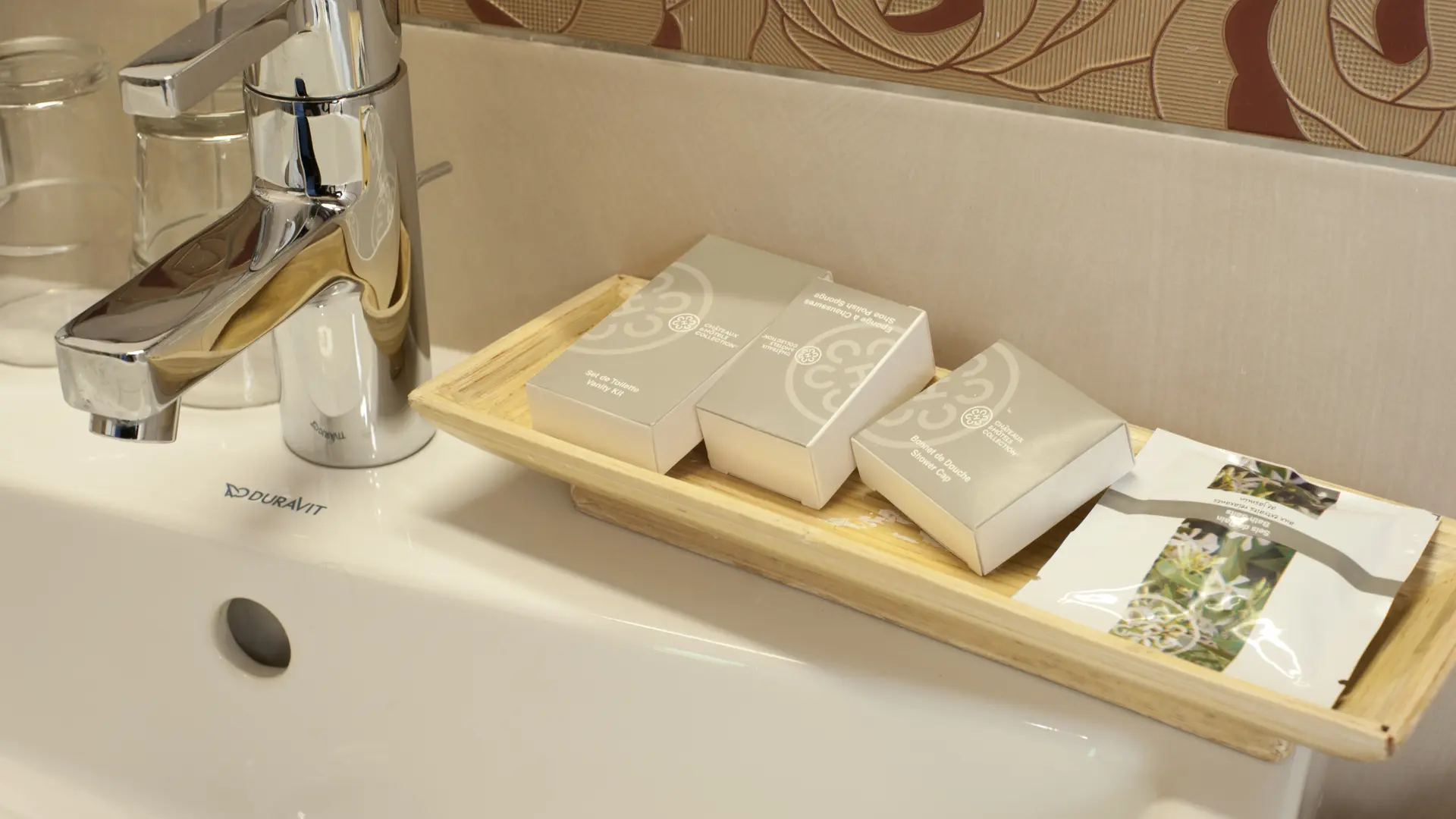 salle-de-bain-hotel-wilson-dijon-detail