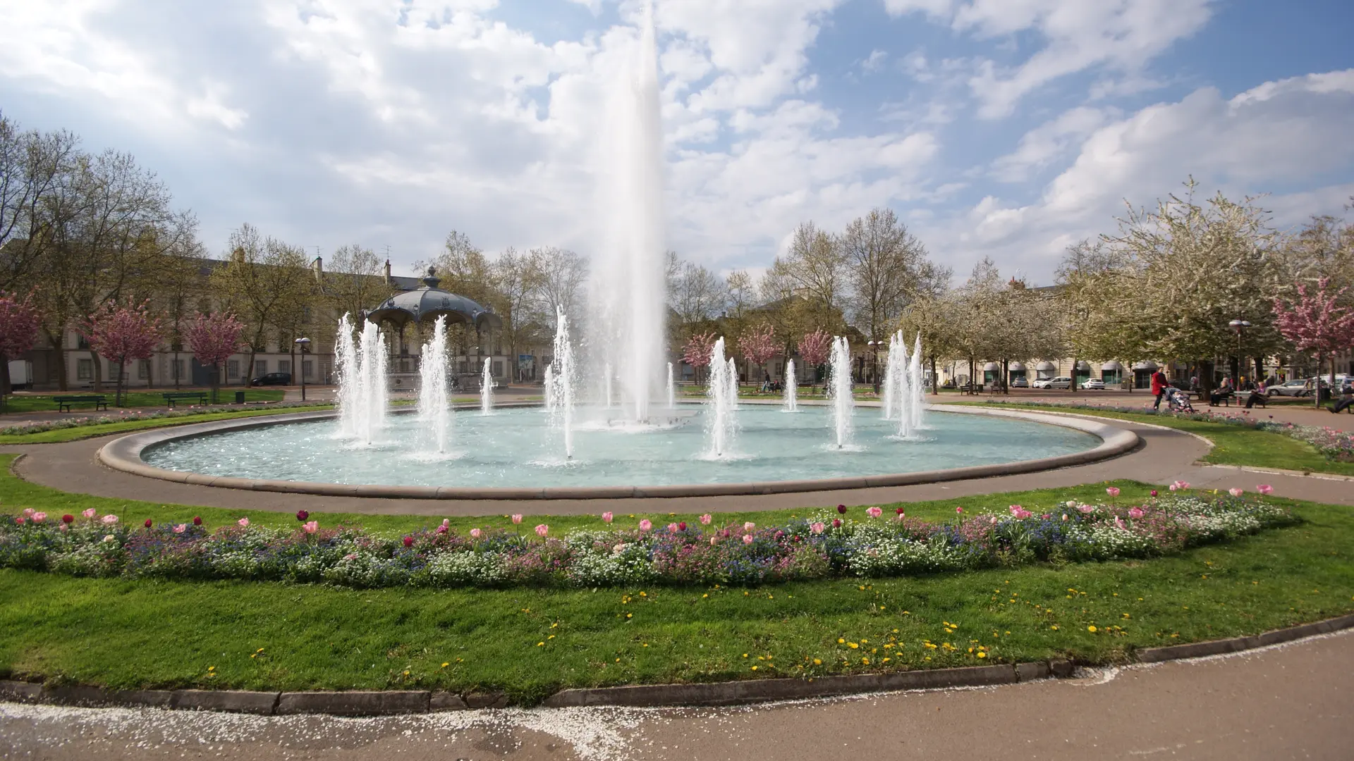 place-wilson-hotel-dijon