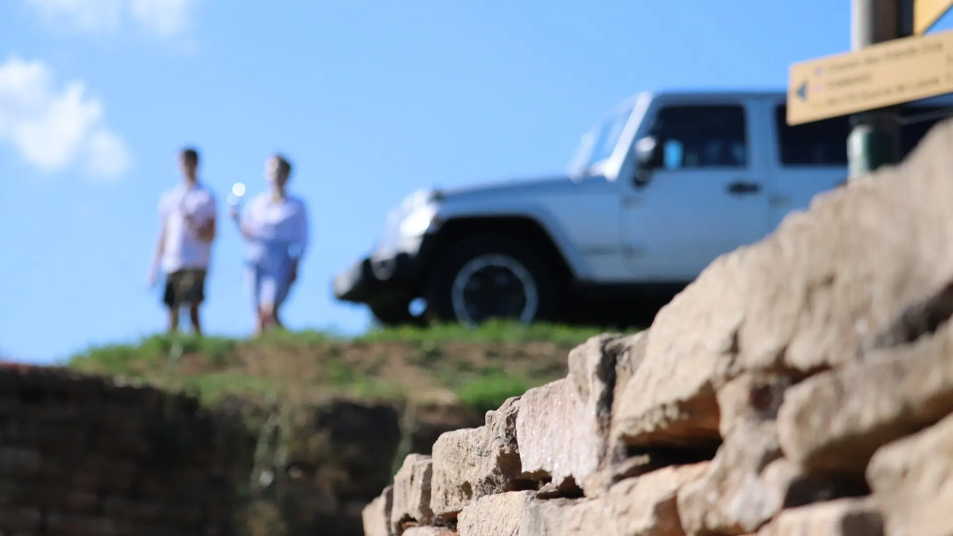 wine-tour-cote-de-nuits-et-cote-de-beaune-sensation-vin