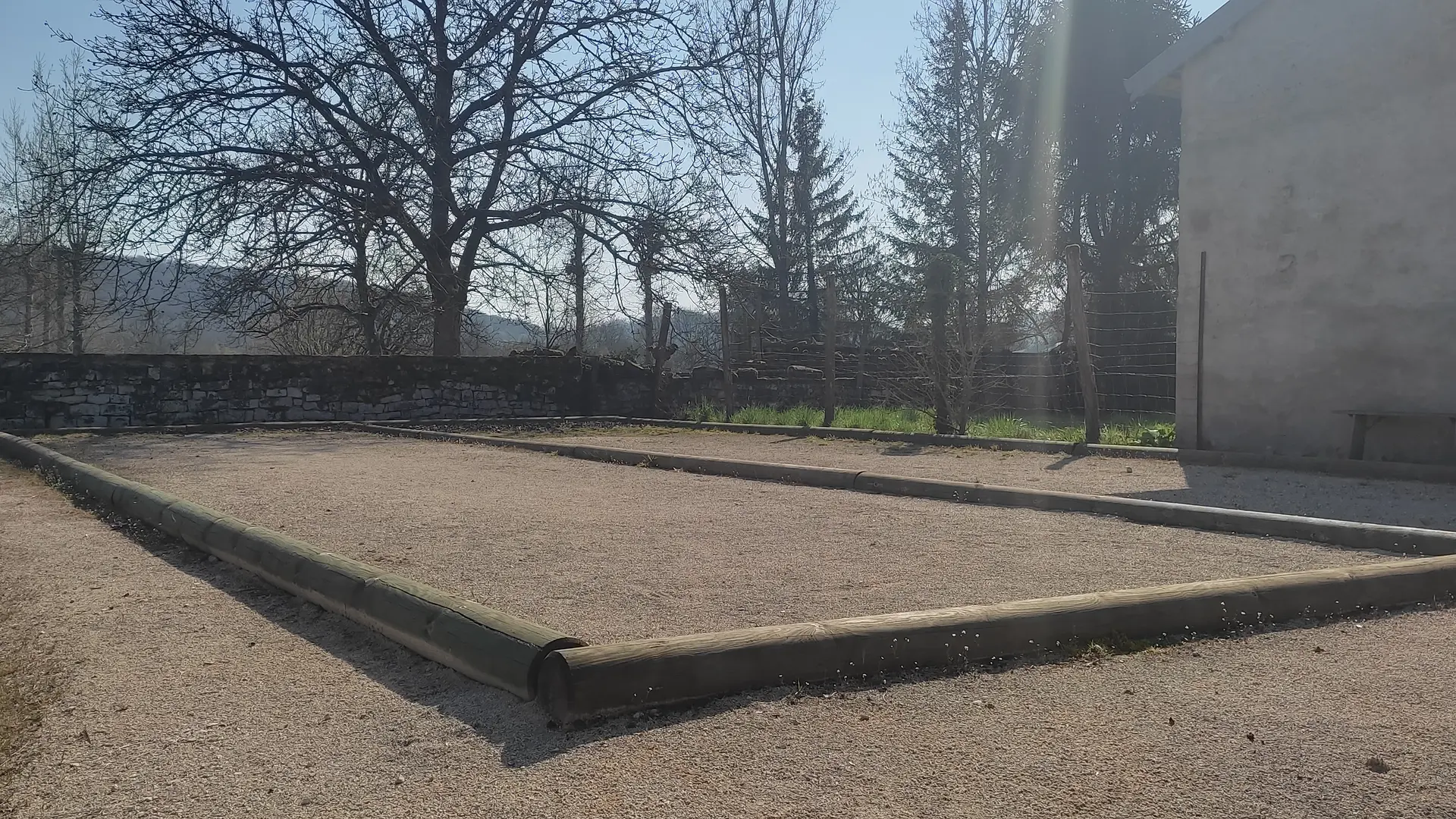 Terrain pétanque Barges