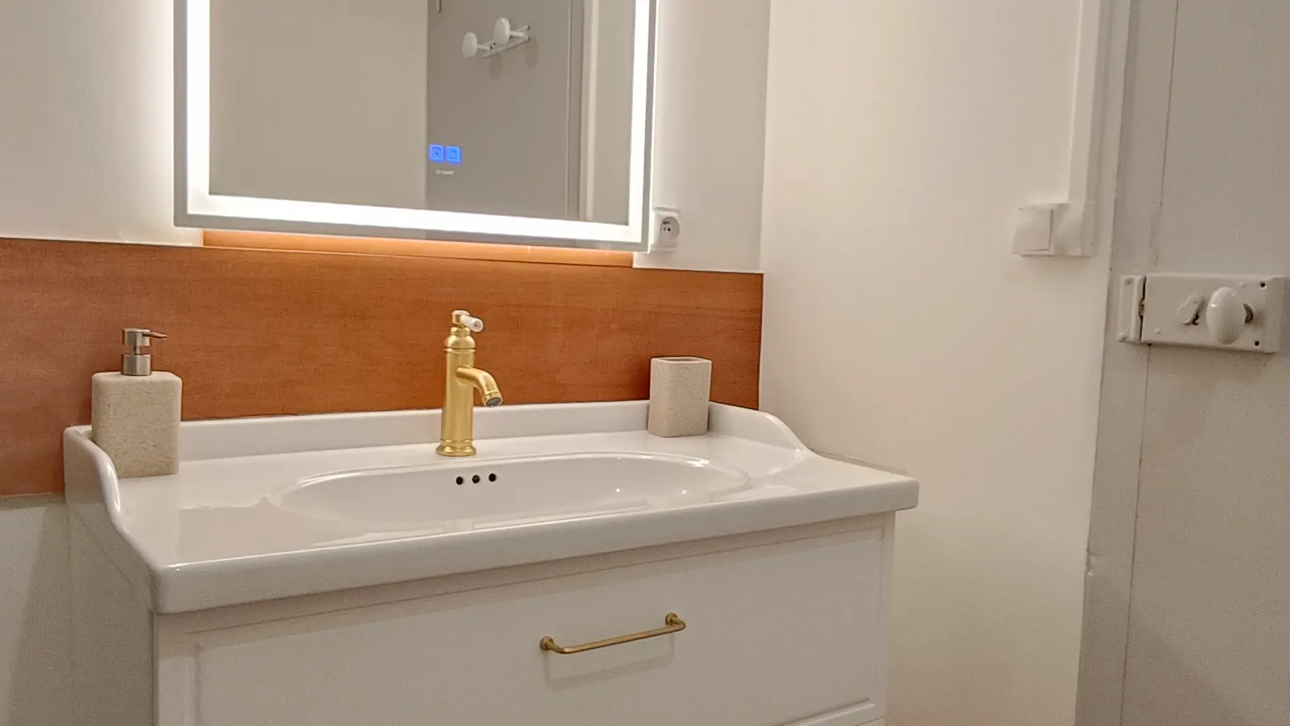 vasque salle de douche