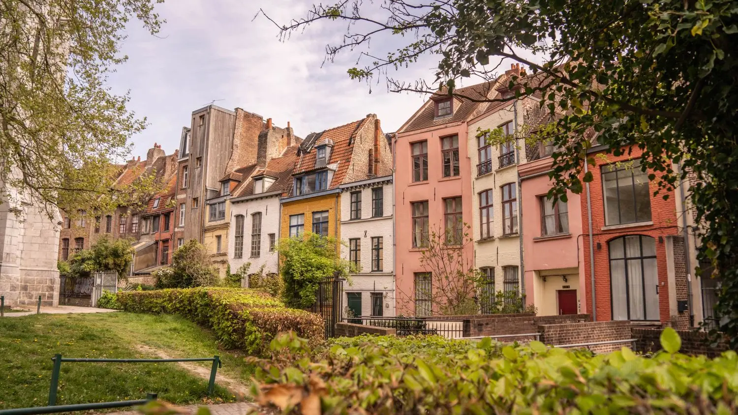 Maisons-derriere-la-Treille-avril-2022-Vieux-Lille-Laurent-Javoy-4-min