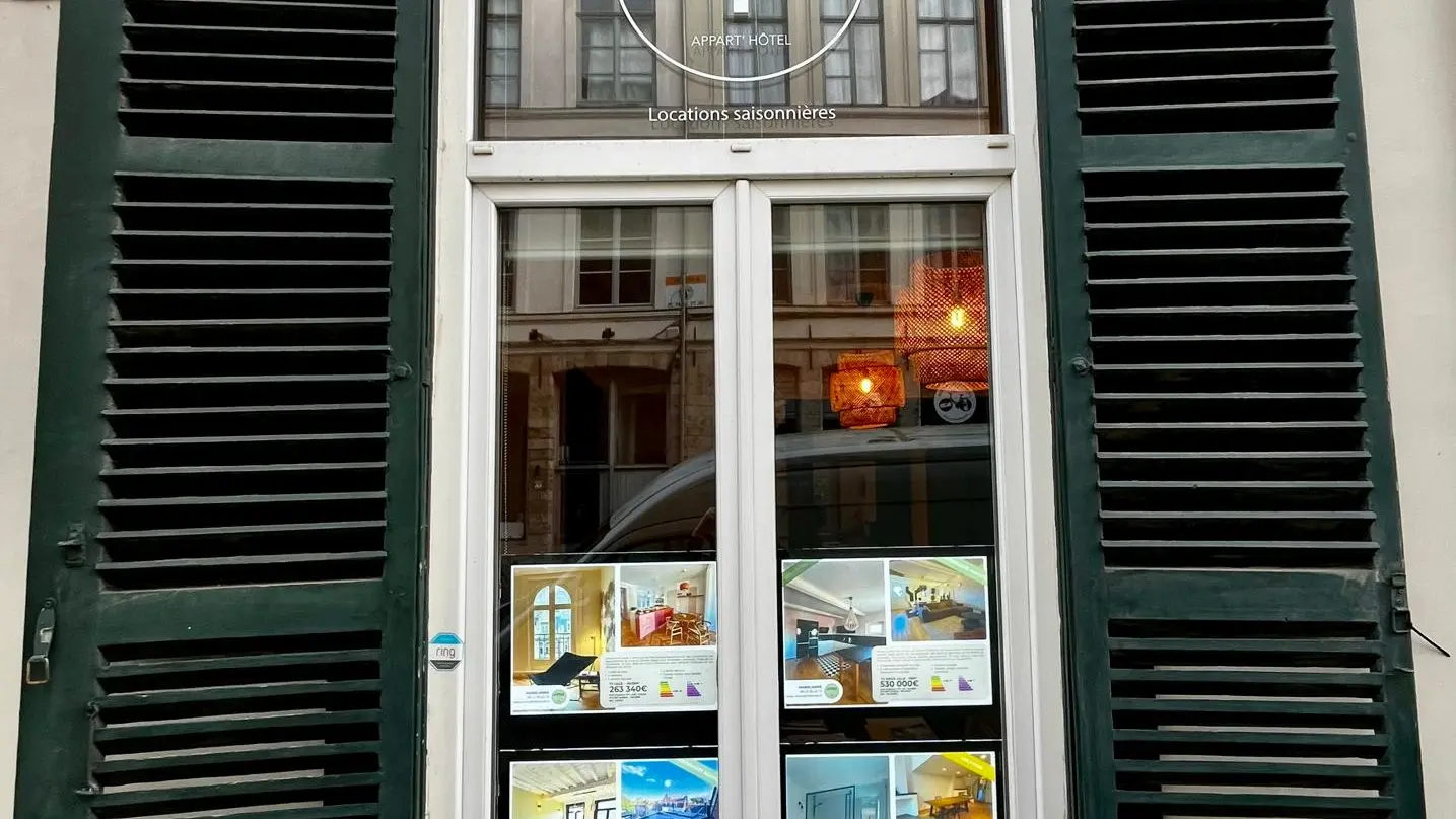 Agence Little Suite @ Léa JAFFREZIC