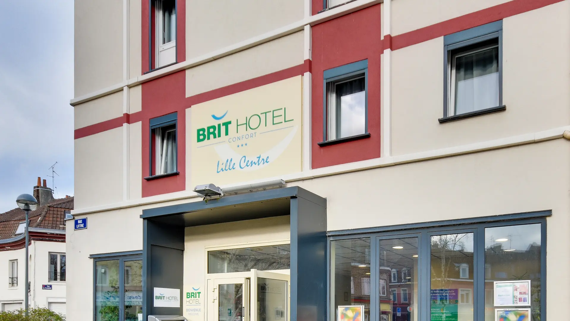 BRIT HOTEL - Extérieur