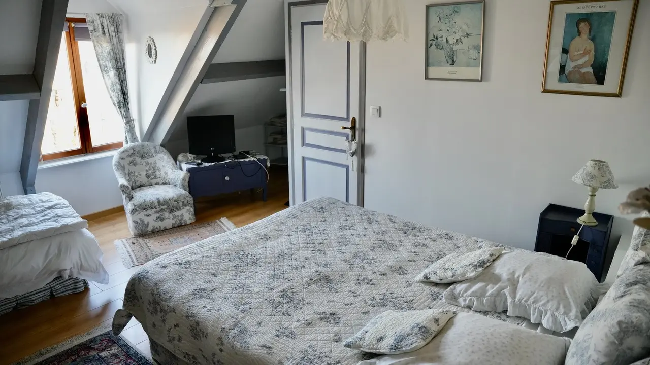 De vast burg chambre 1 (source tourinsof 2025)