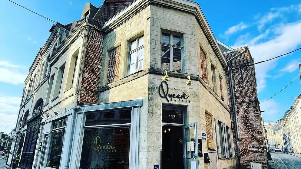 Façade