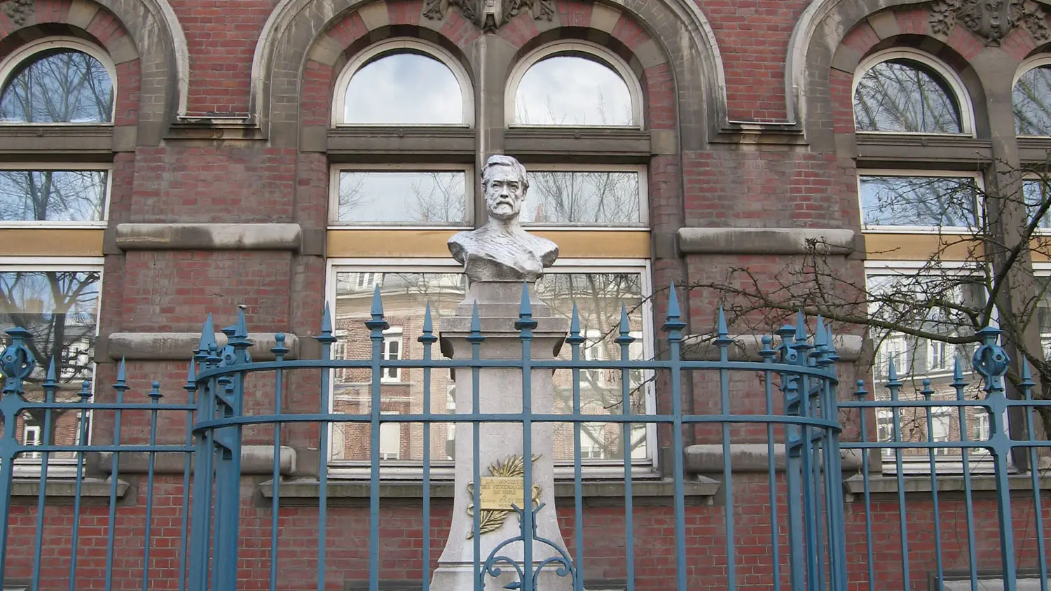 Facade de l'institut Pasteur de Lille © Lille Tourisme (2)