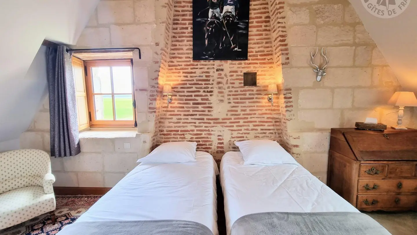 LARGNY SUR AUTOMNE Le Manoir de la Cour